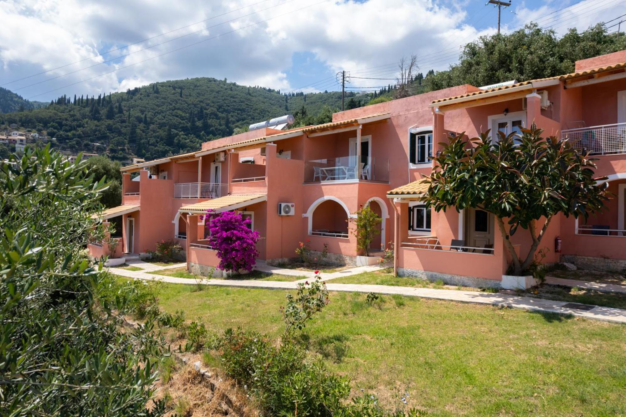 Villa Natalia 卡拉米 外观 照片